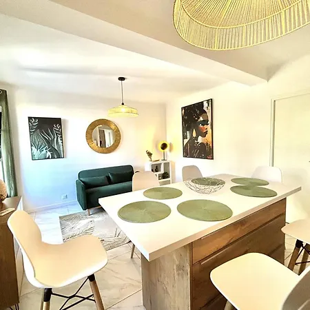 Apartment 2 Pieces Proche Centre-ville & Plage, Climatise, Parking Inclus - Fr-1-61-645